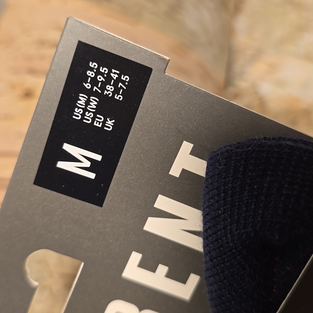 Le BENT X Mickey Graglia Pro Series Merino Wool Blend Trail Socks Unisex Medium - Picture 7 of 8